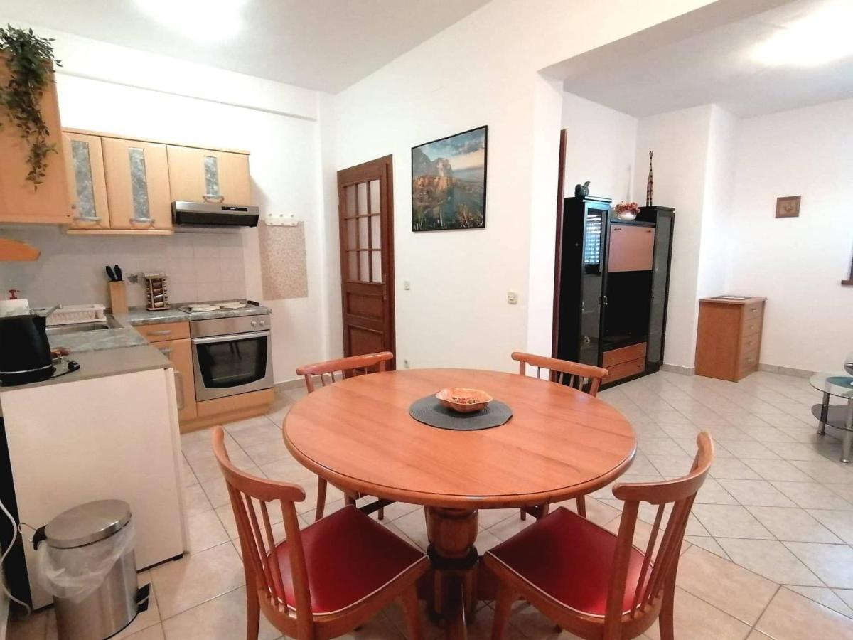 Anita Apartment Porec Exterior photo