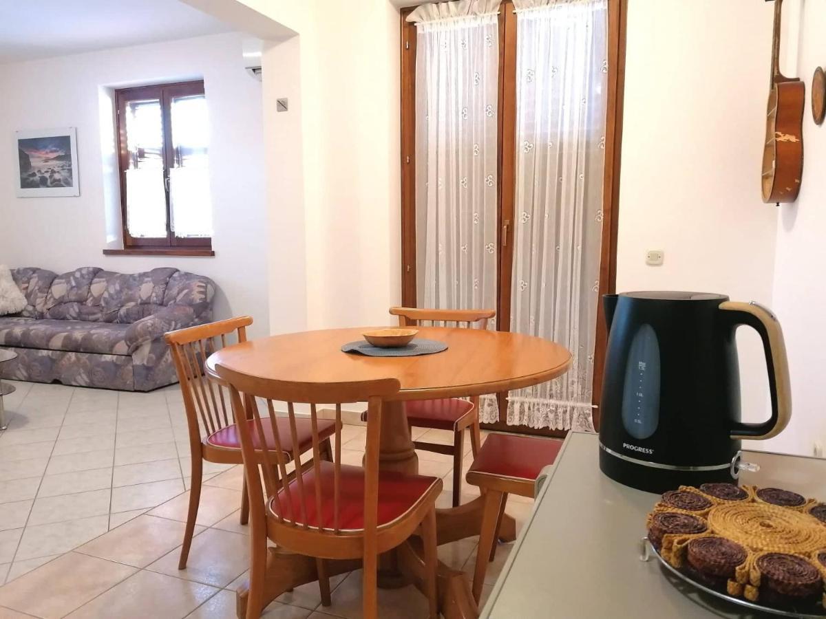 Anita Apartment Porec Exterior photo